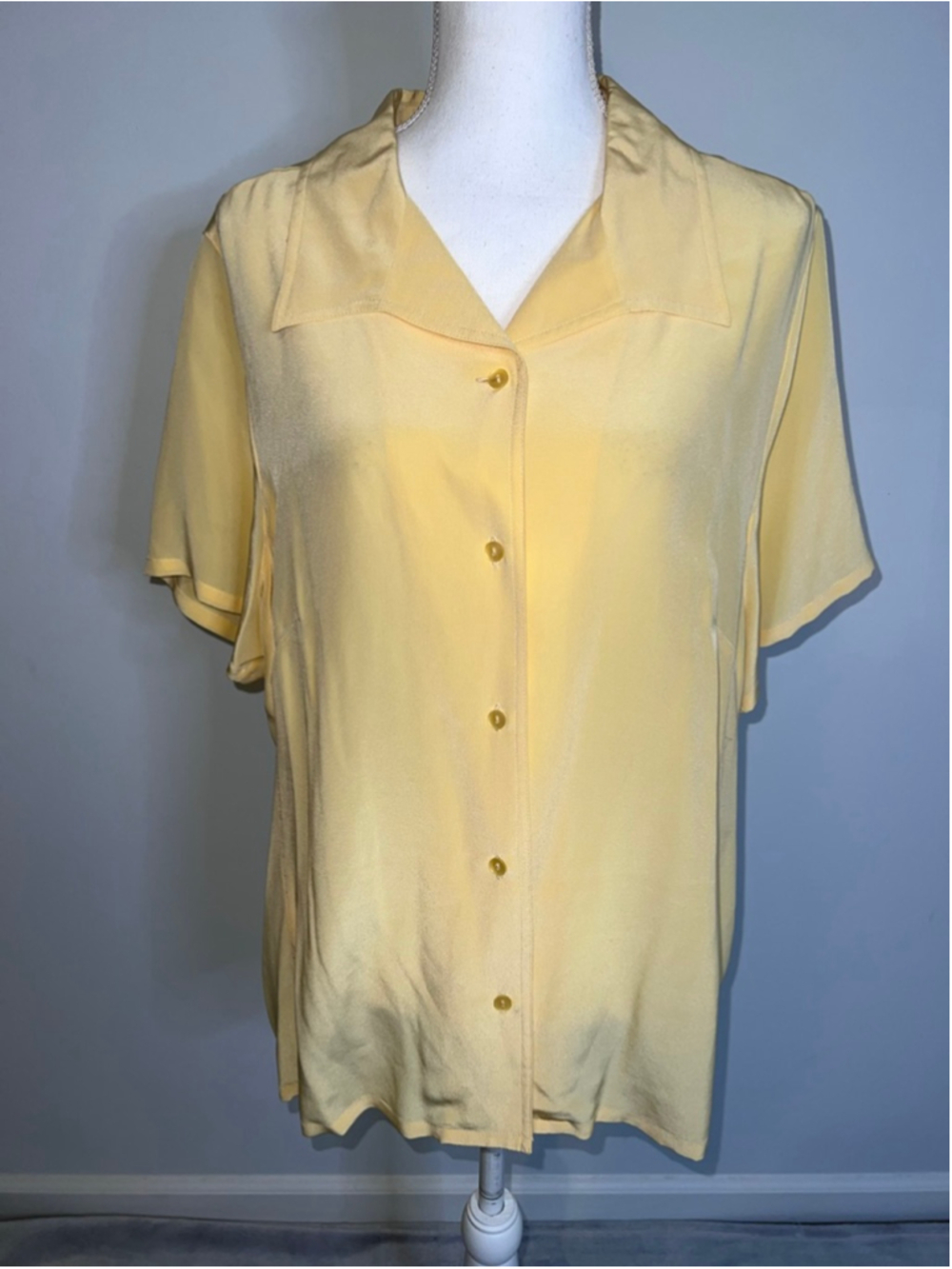Women's Jaclyn Smith Yellow Button Down Shirt 20W